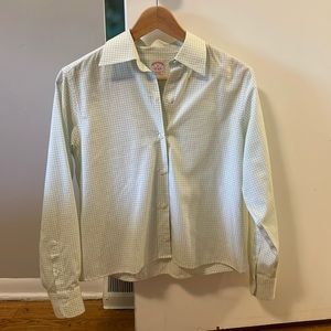 100% cotton women’s Brooks Brothers professional button-up